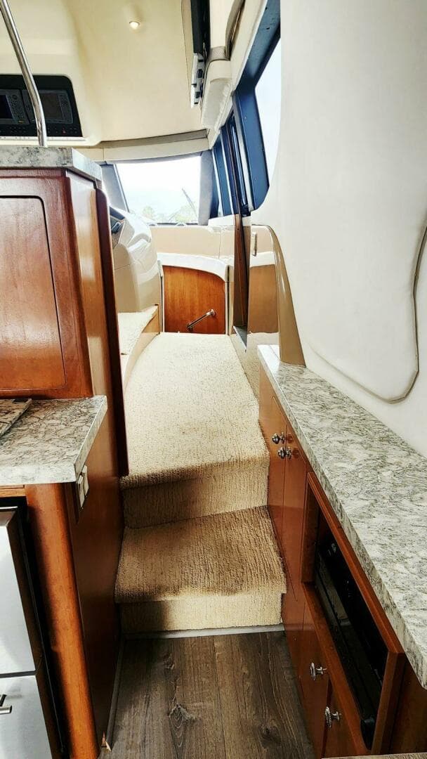 1999 Carver 530 Voyager Pilothouse — photo 19