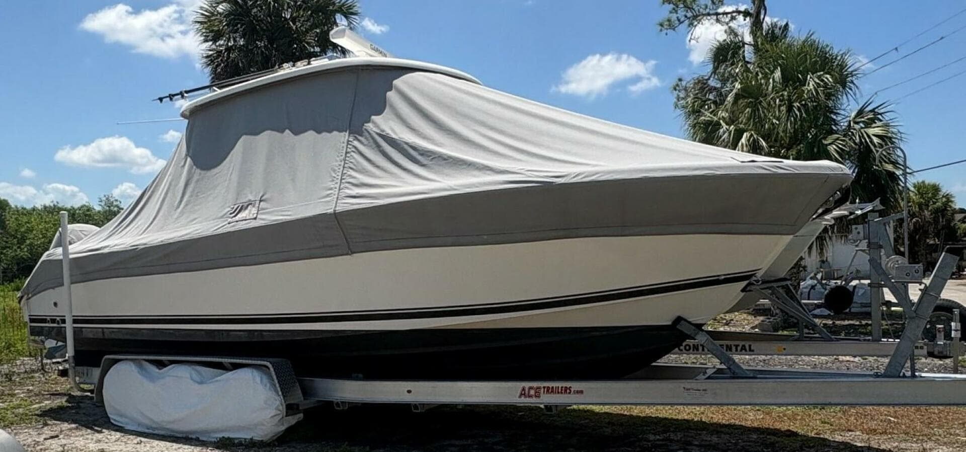 2016 Pursuit — photo 28