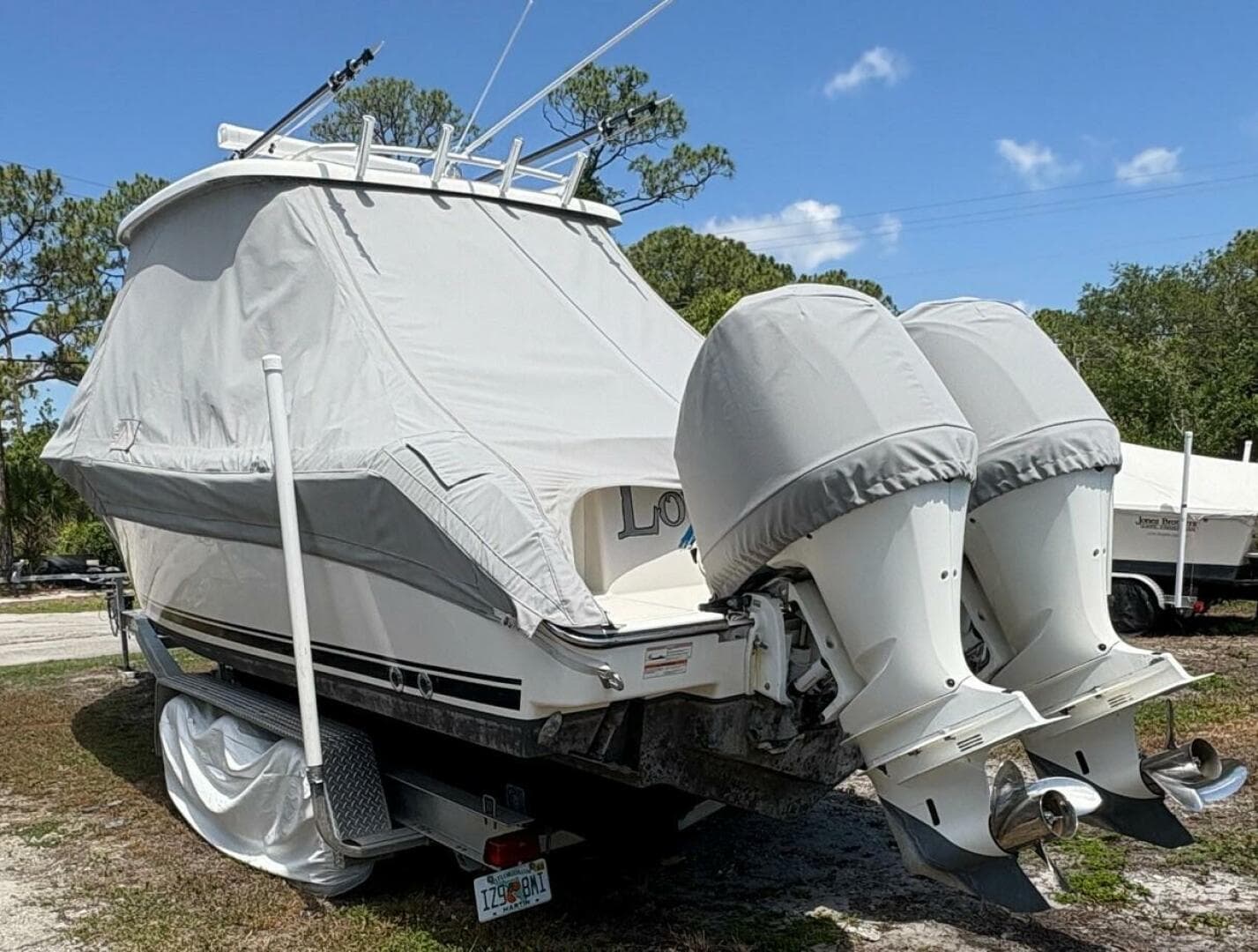 2016 Pursuit — photo 24