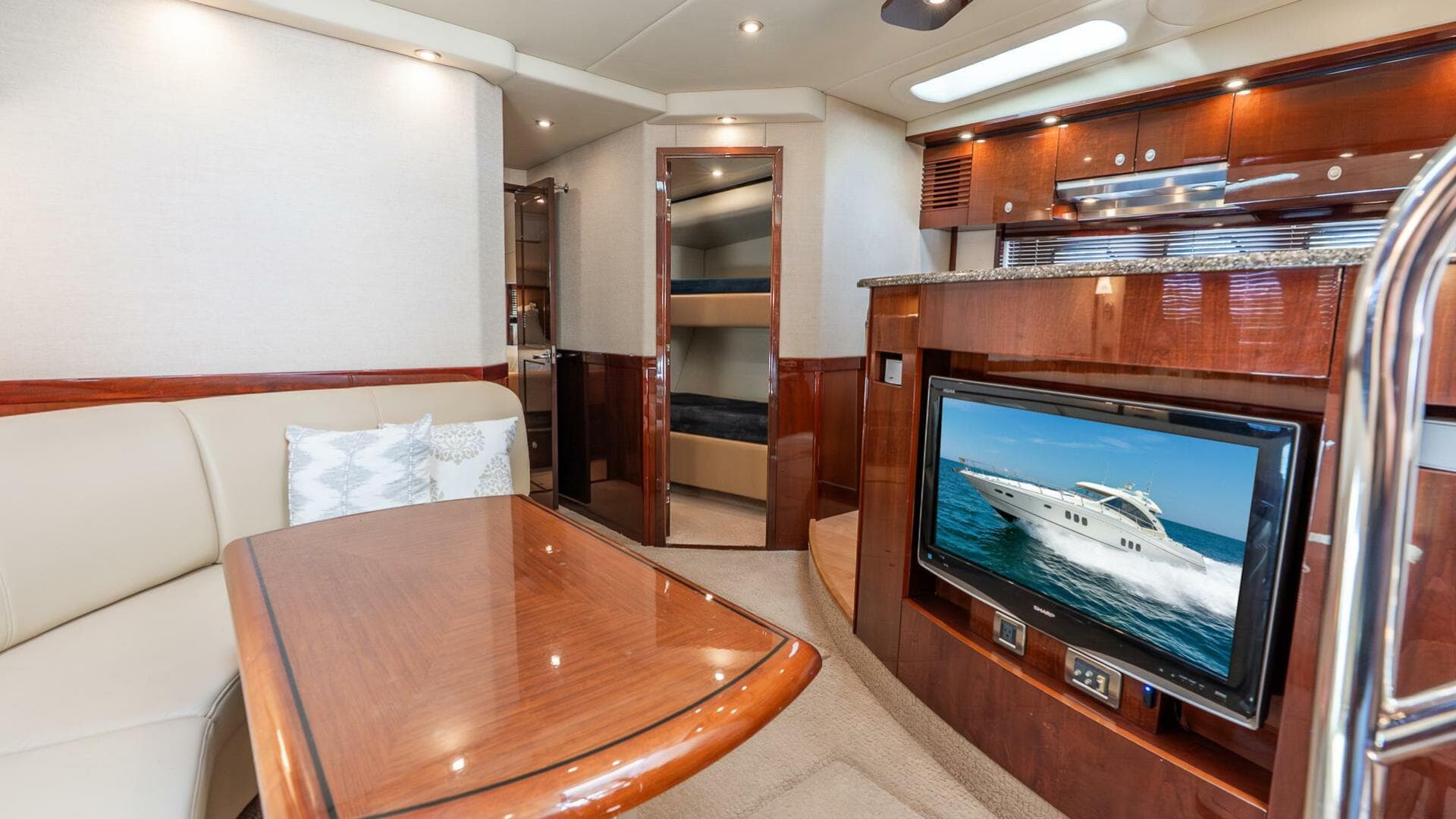 2008 Sea Ray 60 Sundancer — photo 20