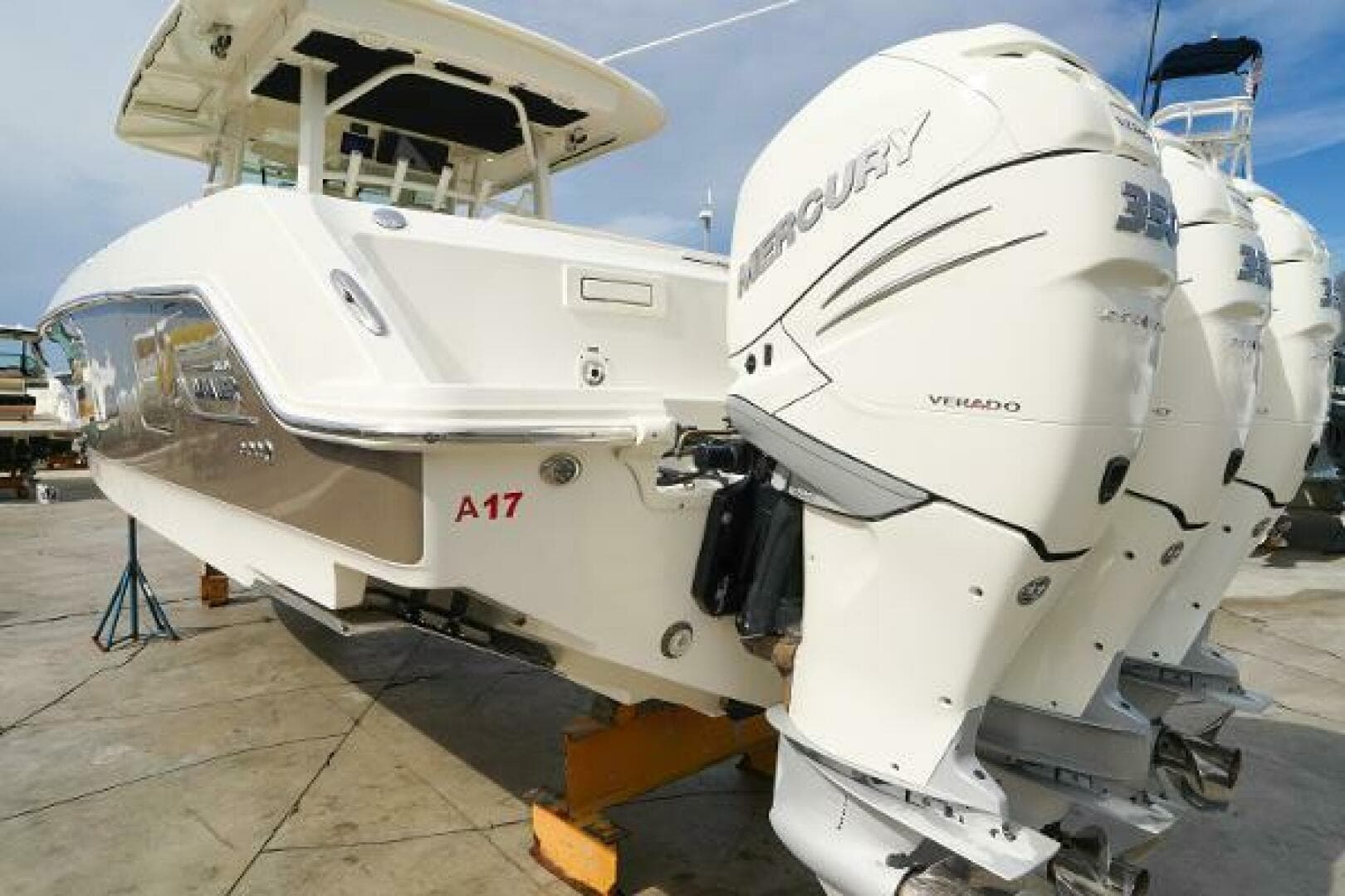 2018 Boston Whaler 380 Outrage — photo 38
