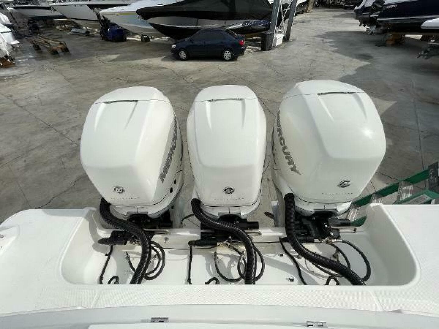 2018 Boston Whaler 380 Outrage — photo 41