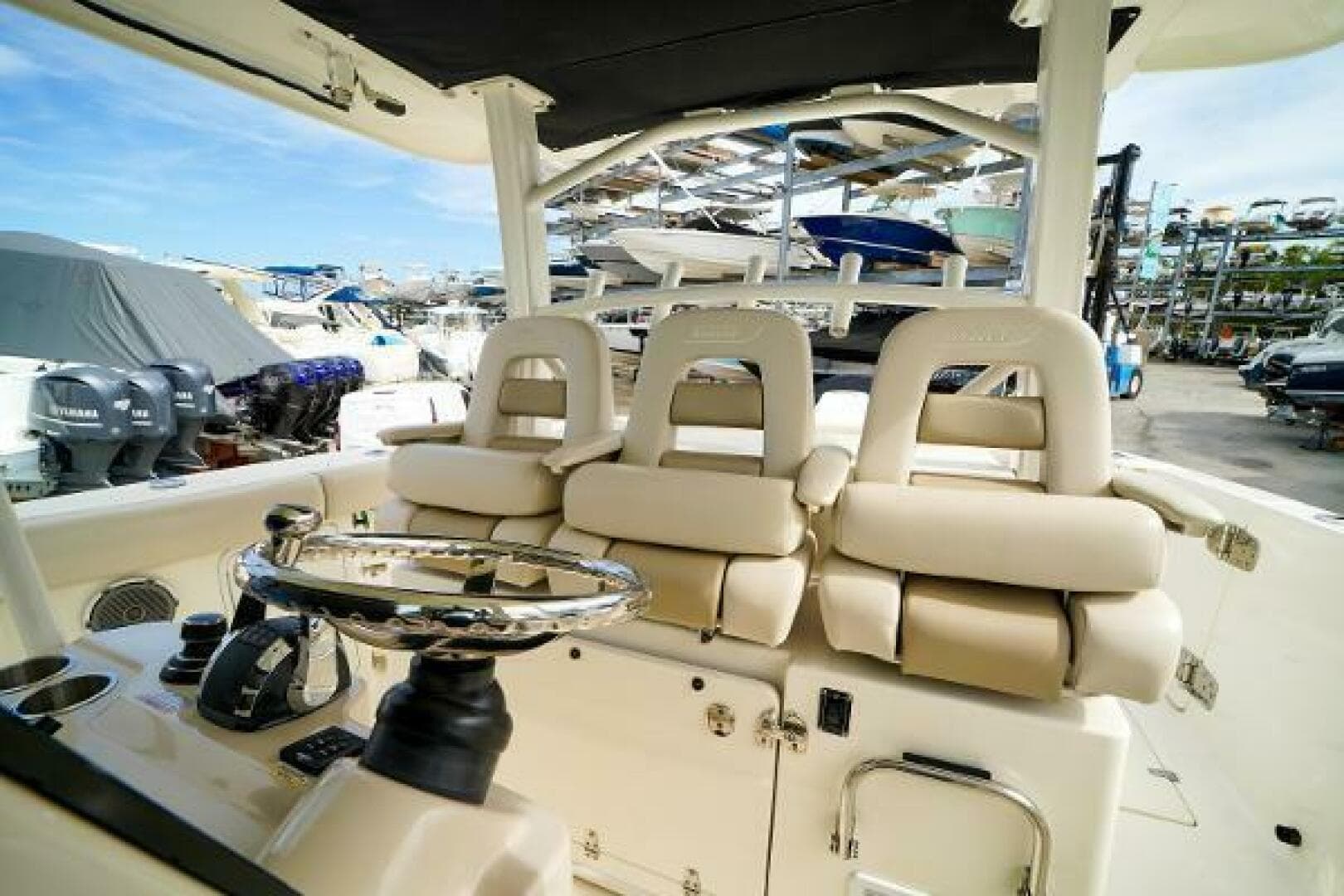 2018 Boston Whaler 380 Outrage — photo 18