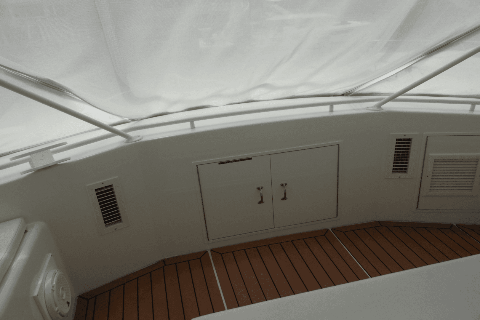 1996 Hatteras 54 Convertible — photo 99