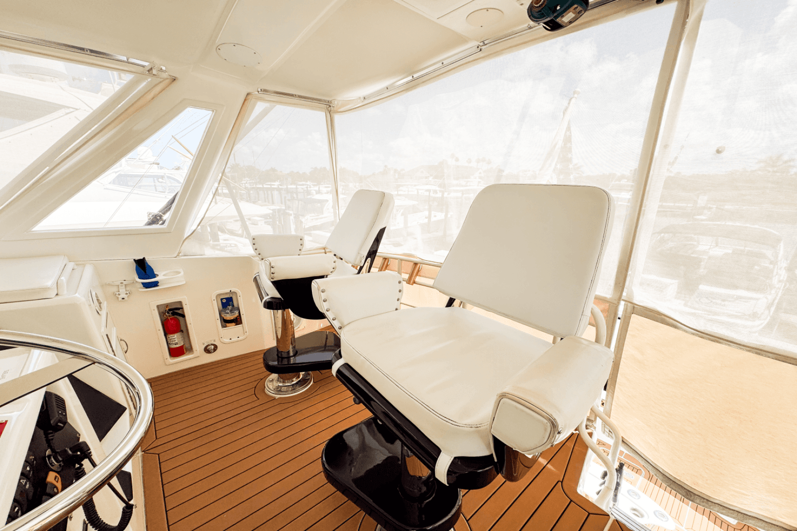 1996 Hatteras 54 Convertible — photo 68