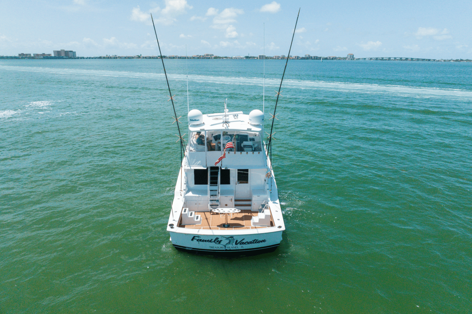 1996 Hatteras 54 Convertible — photo 17