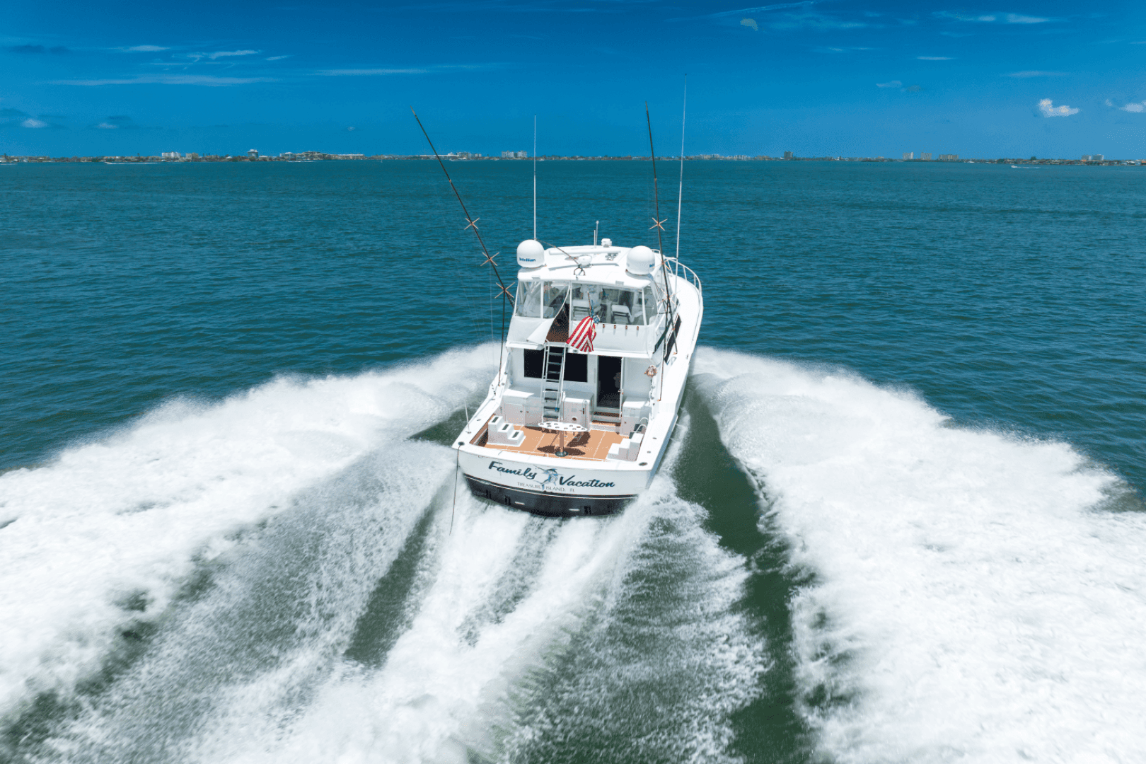 1996 Hatteras 54 Convertible — photo 22