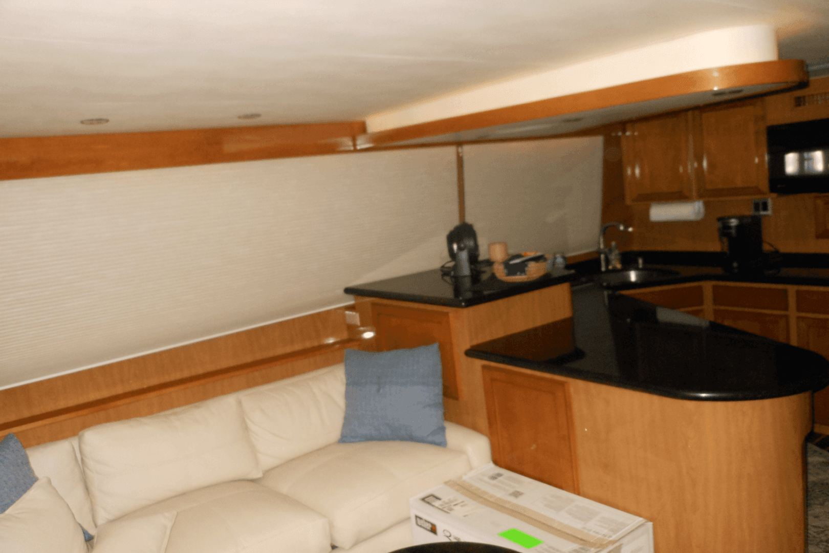 1996 Hatteras 54 Convertible — photo 83