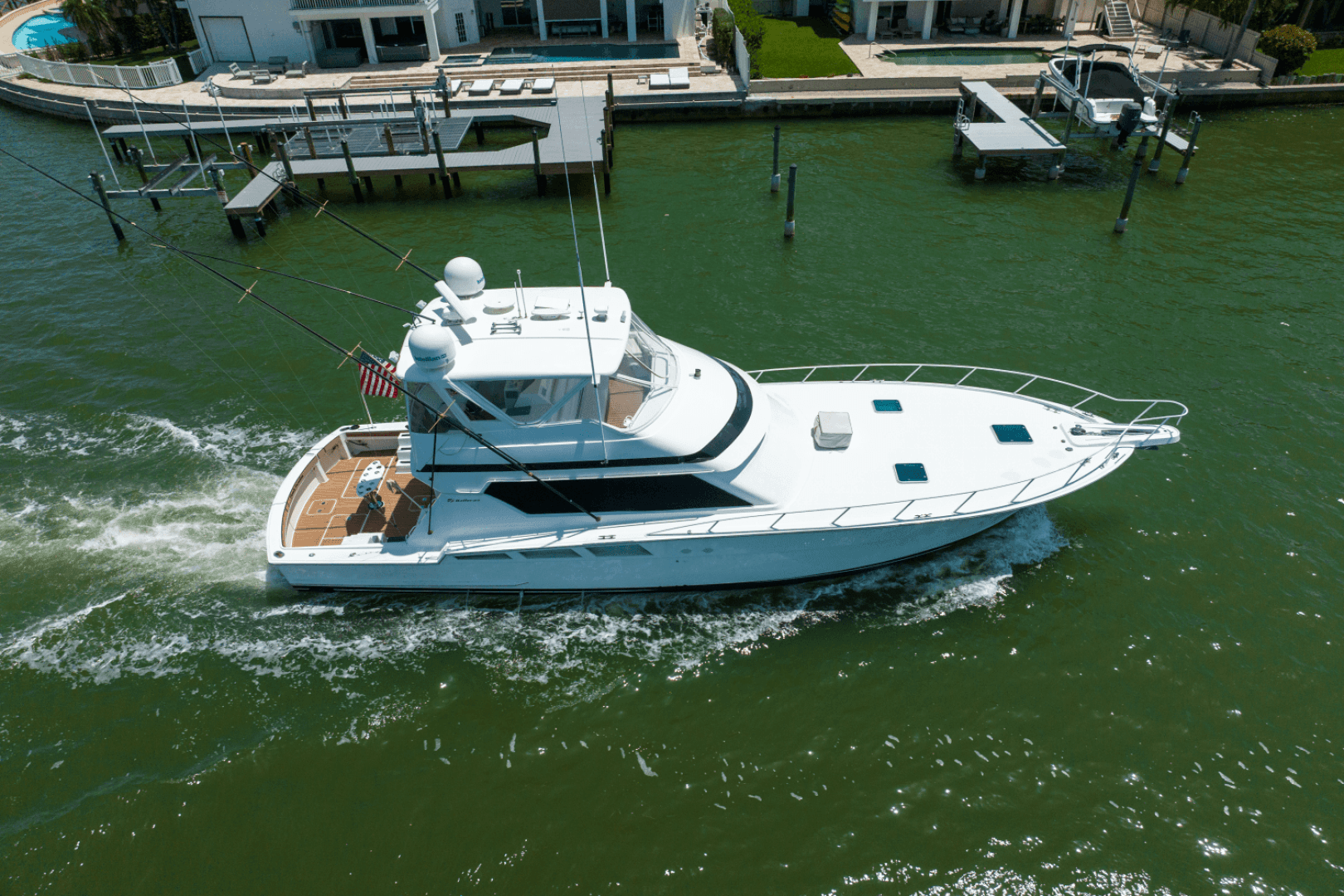 1996 Hatteras 54 Convertible — photo 2
