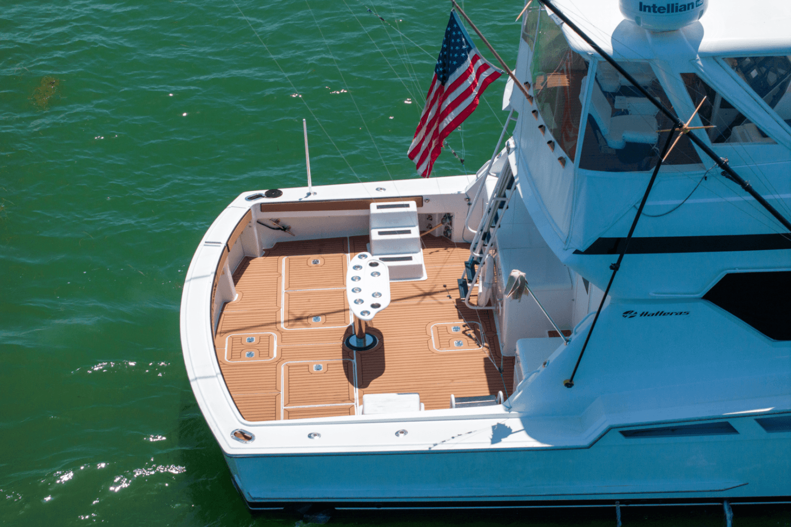 1996 Hatteras 54 Convertible — photo 5