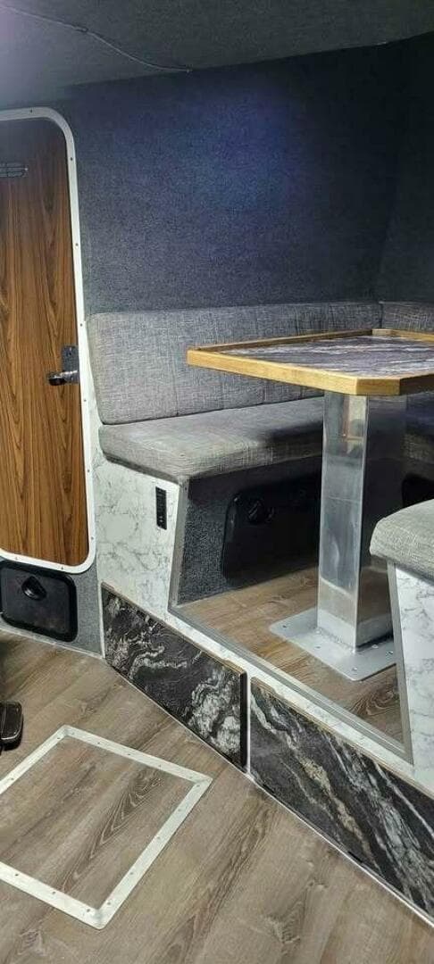 2022 Custom Freestyle 32 — photo 23