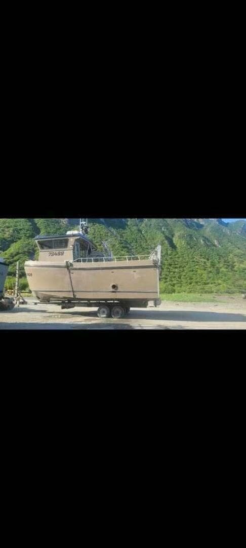 2022 Custom Freestyle 32 — photo 10