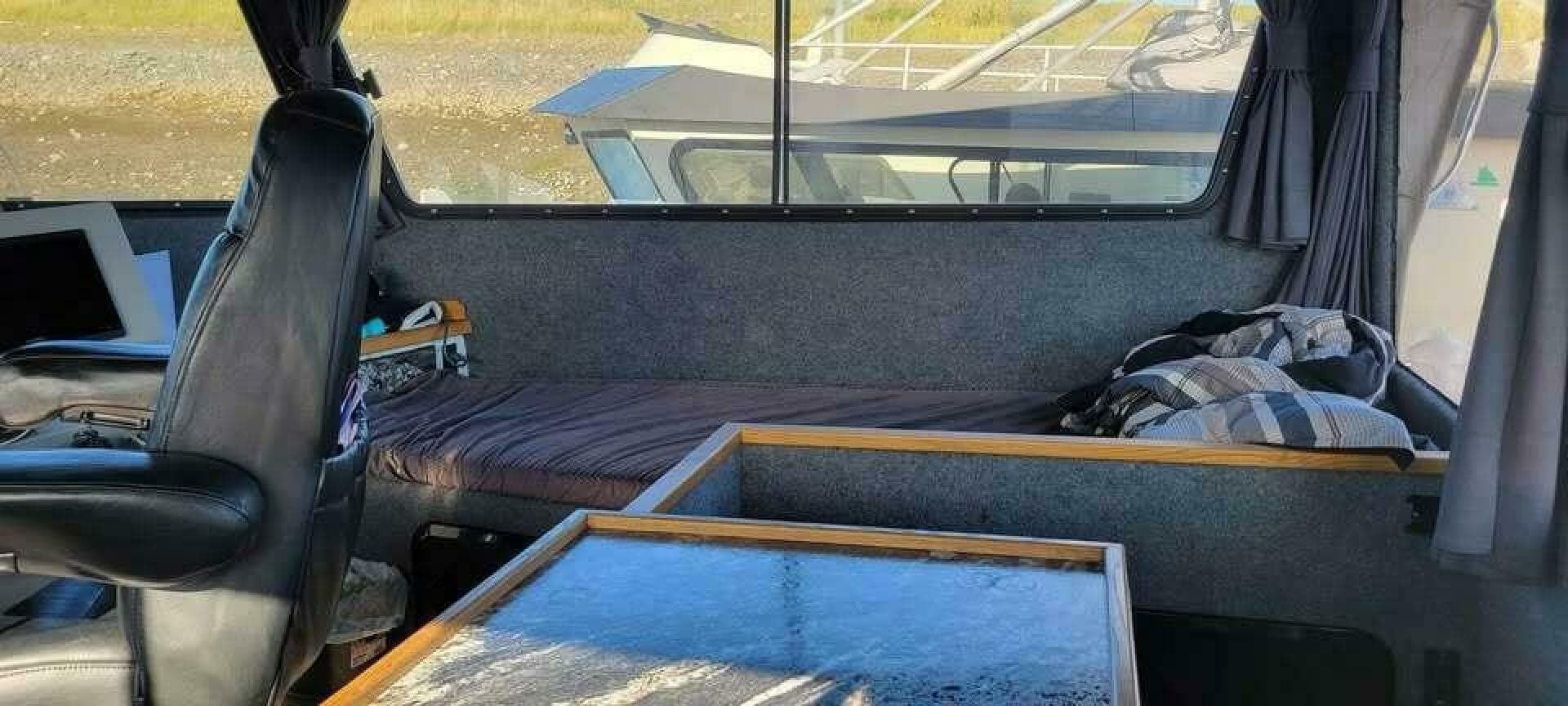 2022 Custom Freestyle 32 — photo 6