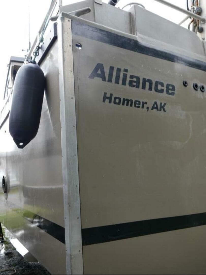 2022 Custom Freestyle 32 — photo 14