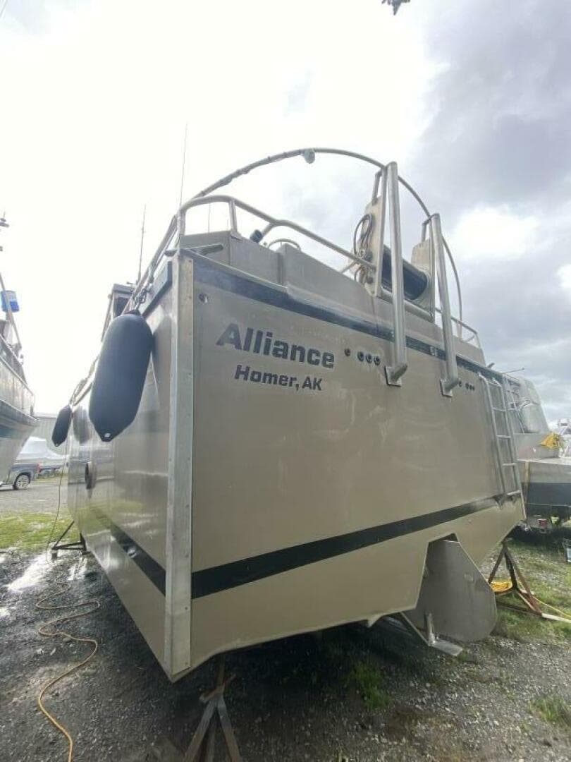 2022 Custom Freestyle 32 — photo 39