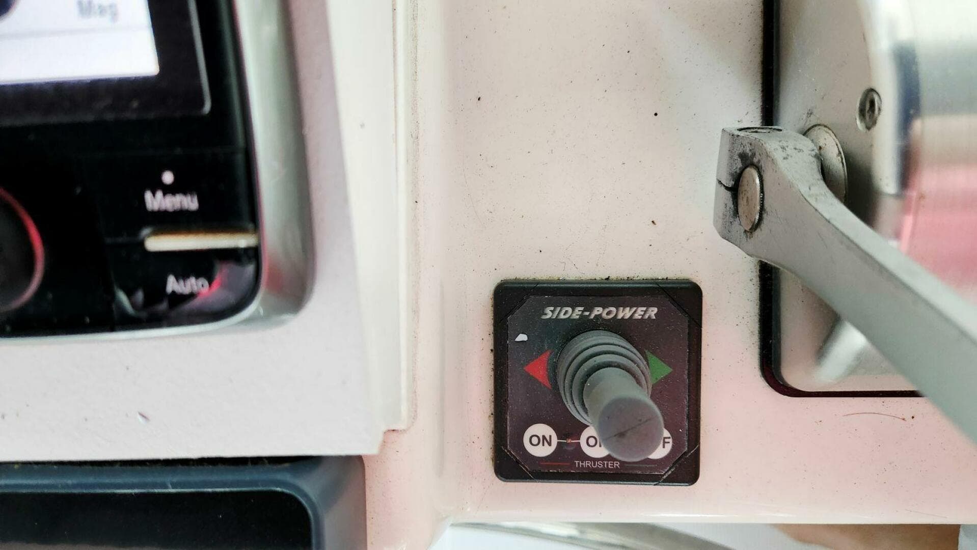 2000 Ocean Alexander 511 Classico — photo 76