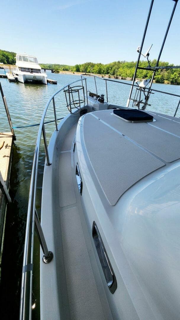 2000 Ocean Alexander 511 Classico — photo 61