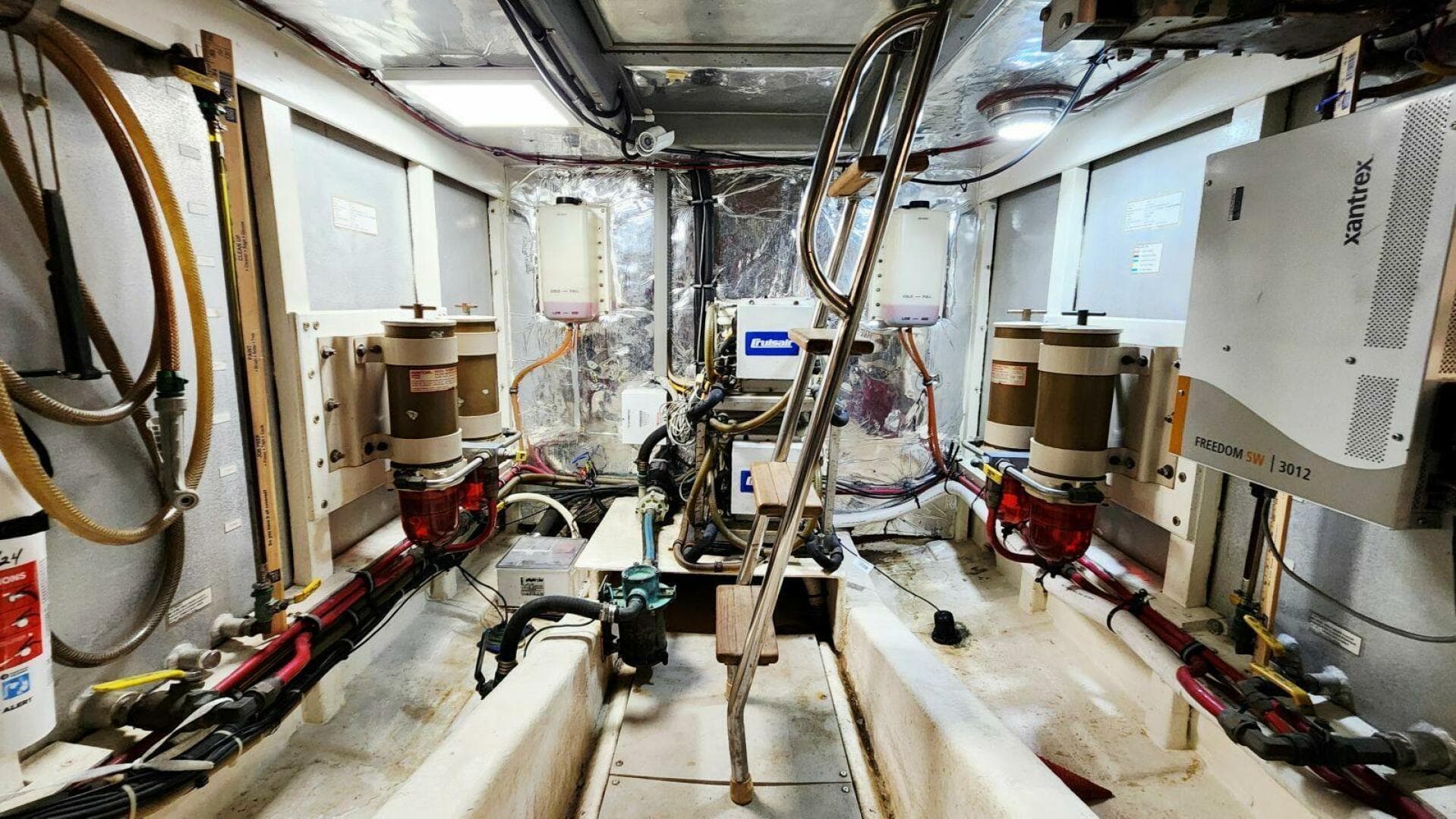 2000 Ocean Alexander 511 Classico — photo 85