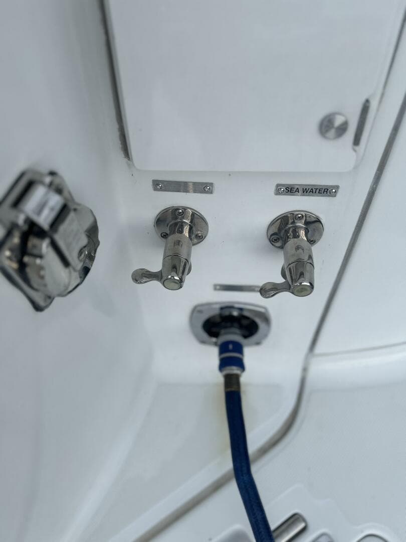 2003 Carver 466 — photo 7