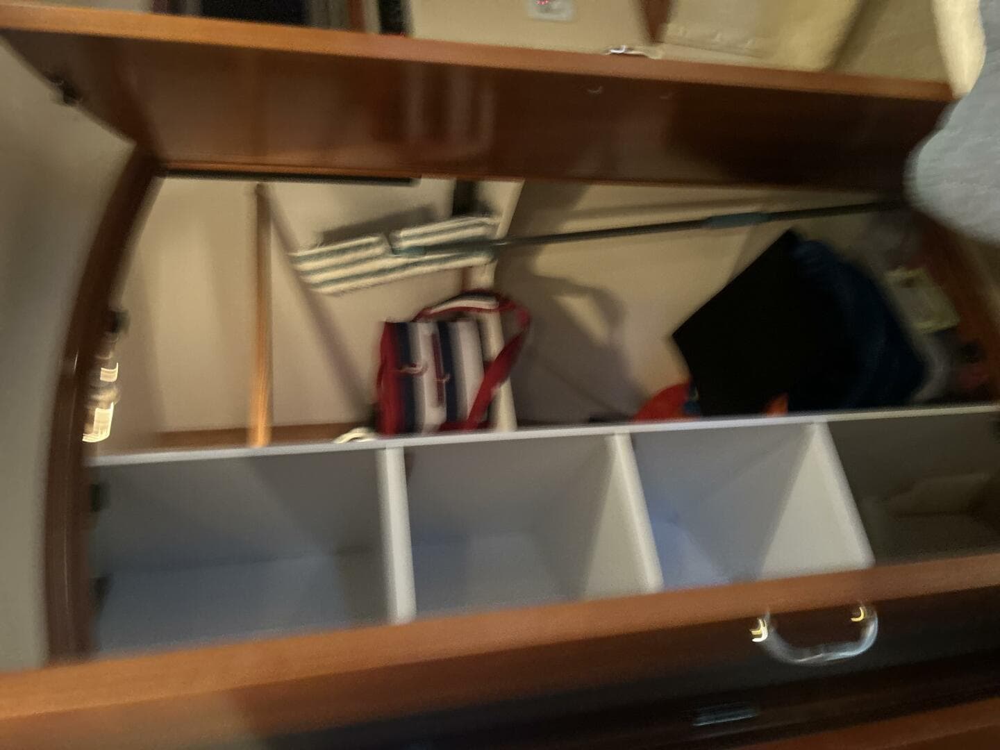 2003 Carver 466 — photo 60