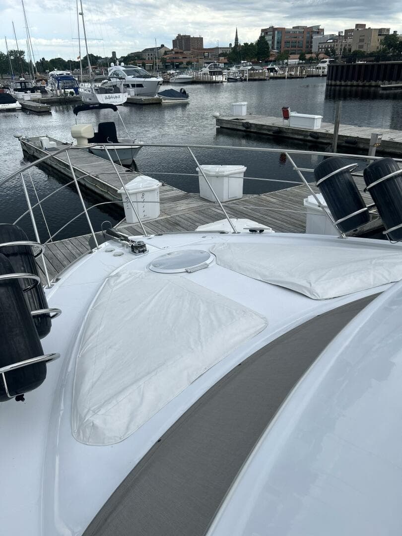 2003 Carver 466 — photo 11