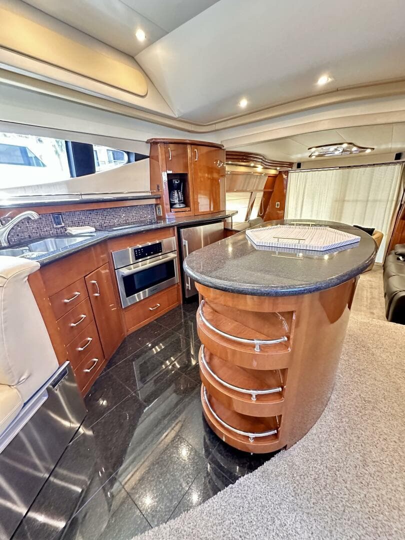 2006 Marquis 59 — photo 11