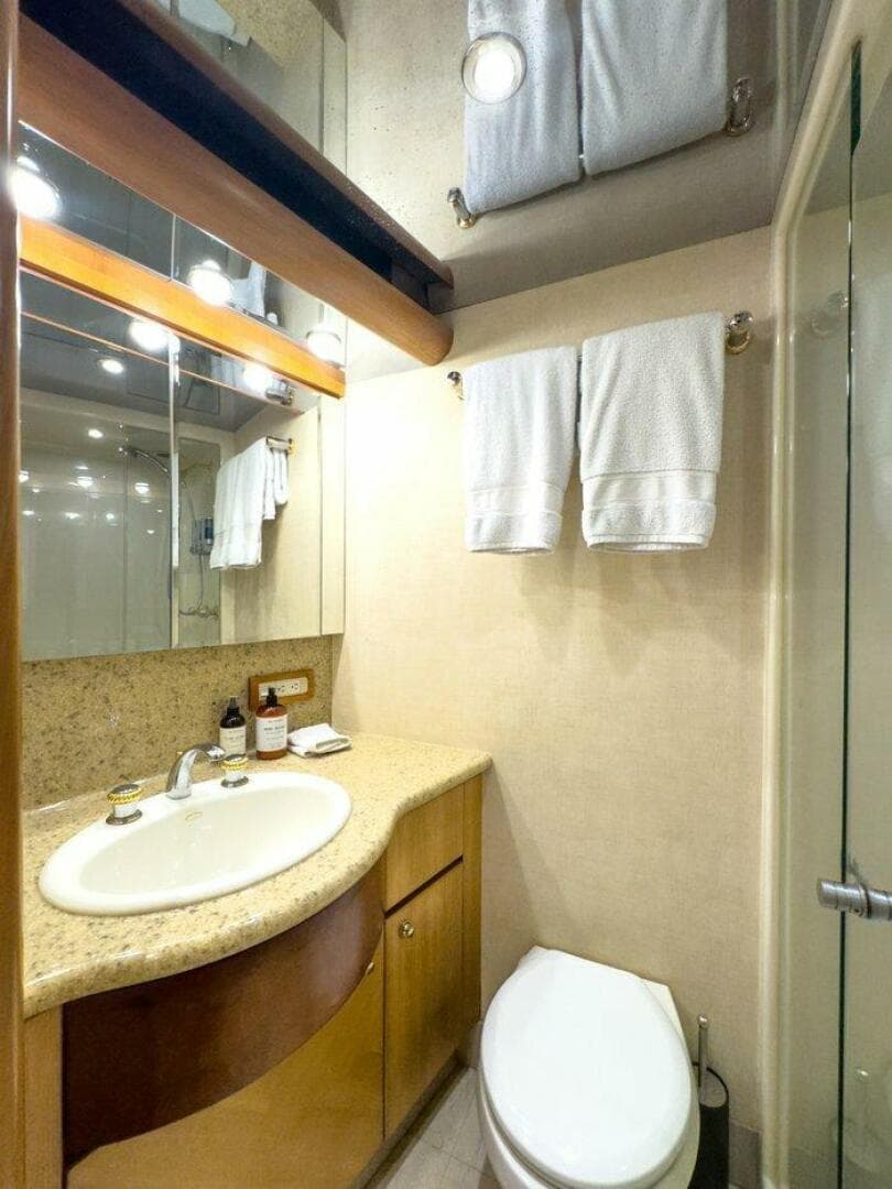 2004 Cheoy Lee 81 Sport Yacht — photo 38