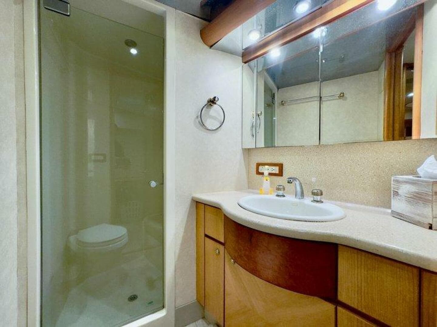 2004 Cheoy Lee 81 Sport Yacht — photo 32