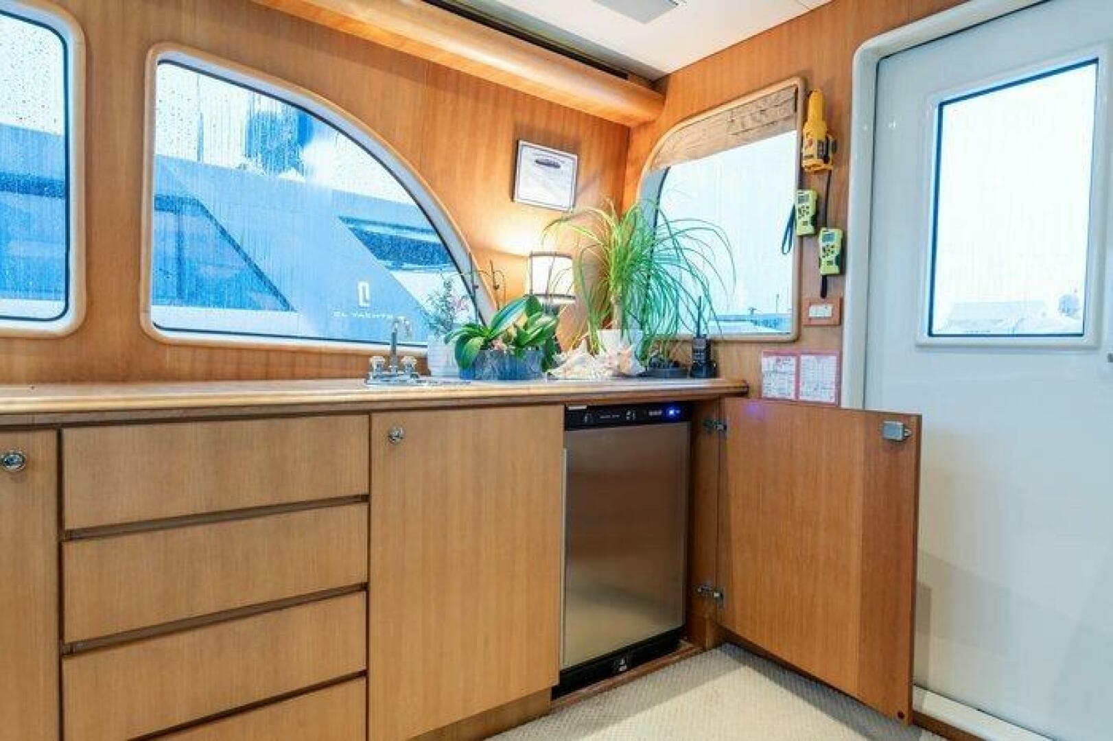 2004 Cheoy Lee 81 Sport Yacht — photo 14