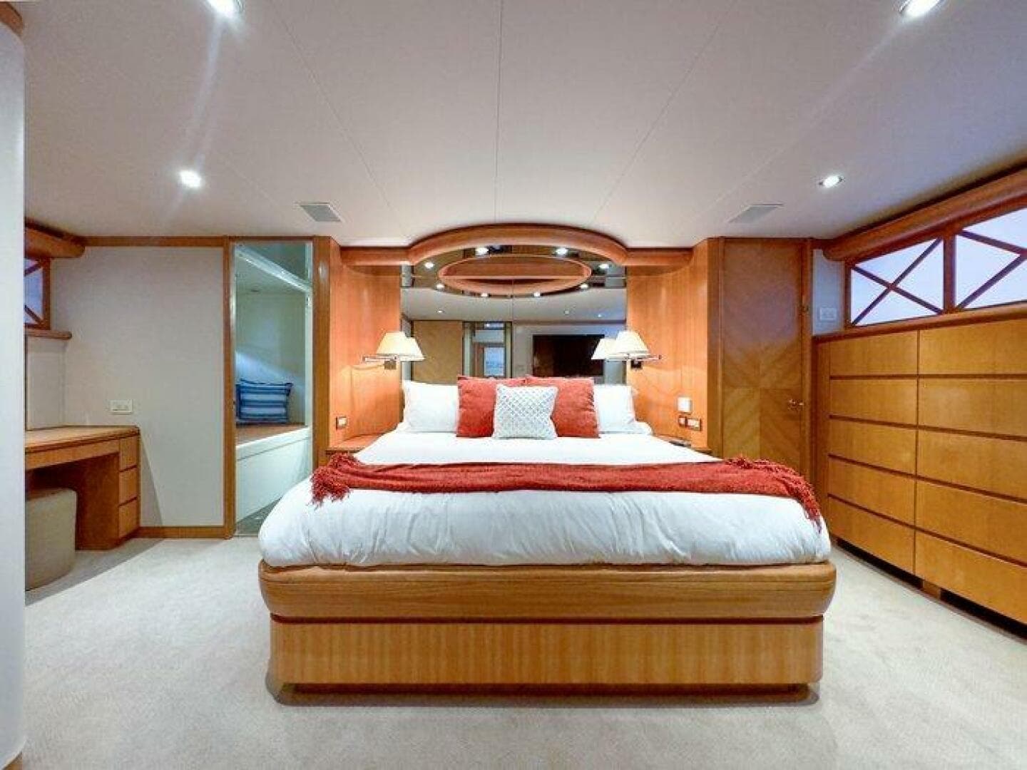 2004 Cheoy Lee 81 Sport Yacht — photo 25