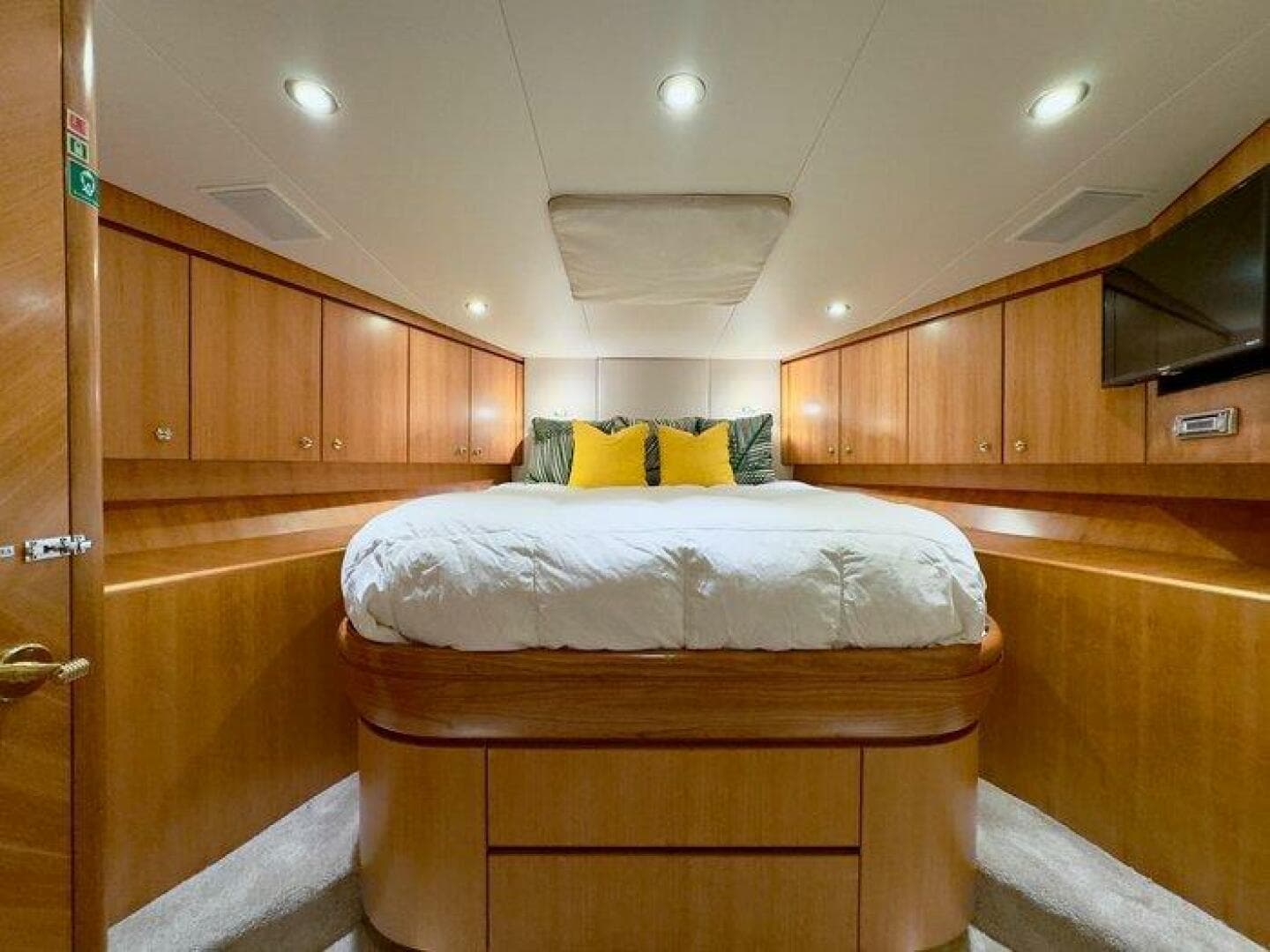 2004 Cheoy Lee 81 Sport Yacht — photo 28
