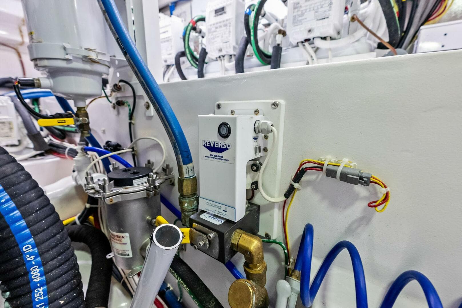 2023 Viking 64 Convertible — photo 80