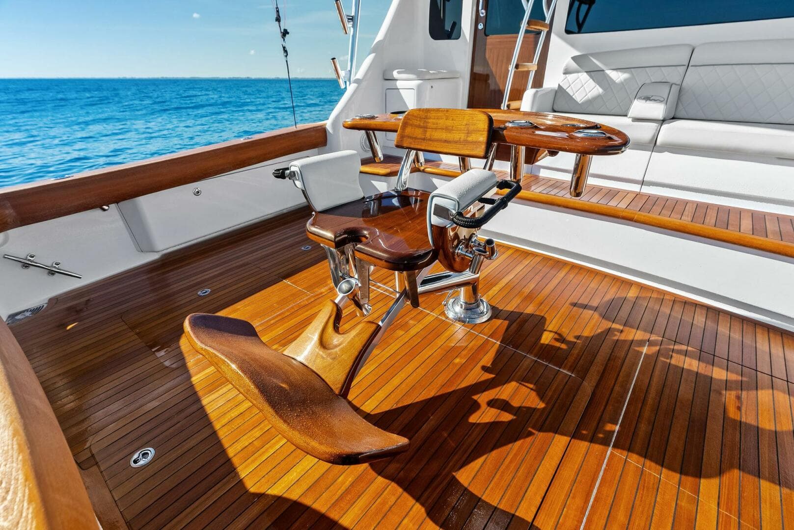 2023 Viking 64 Convertible — photo 44