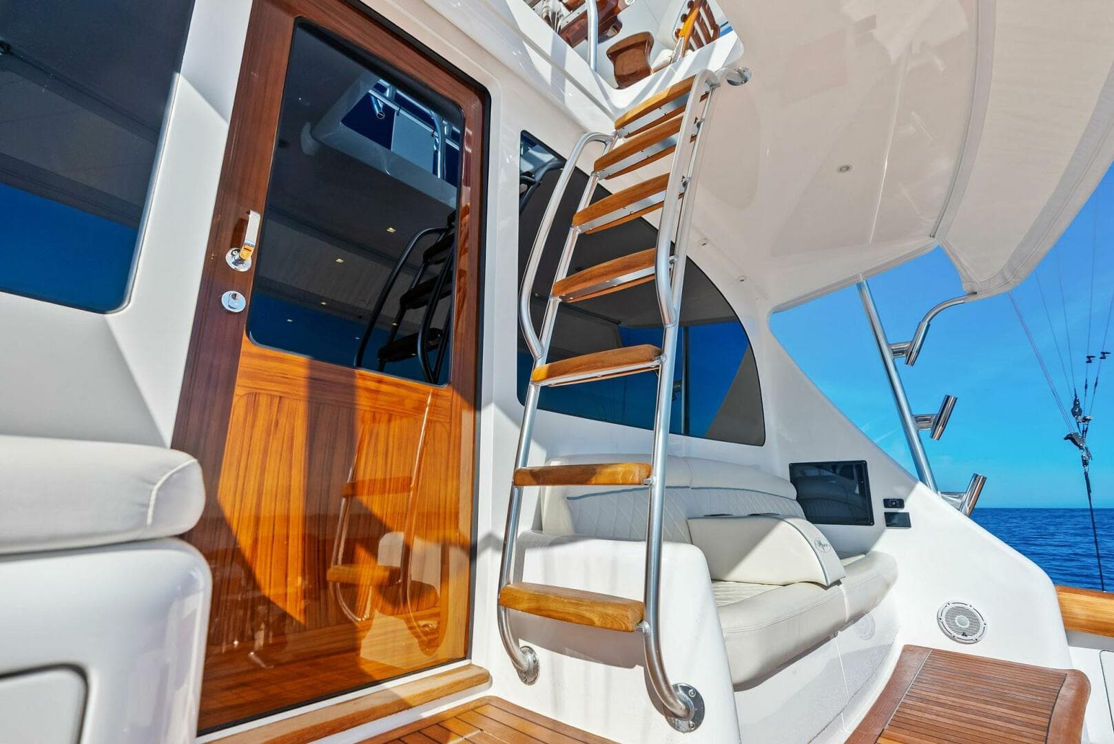 2023 Viking 64 Convertible — photo 52