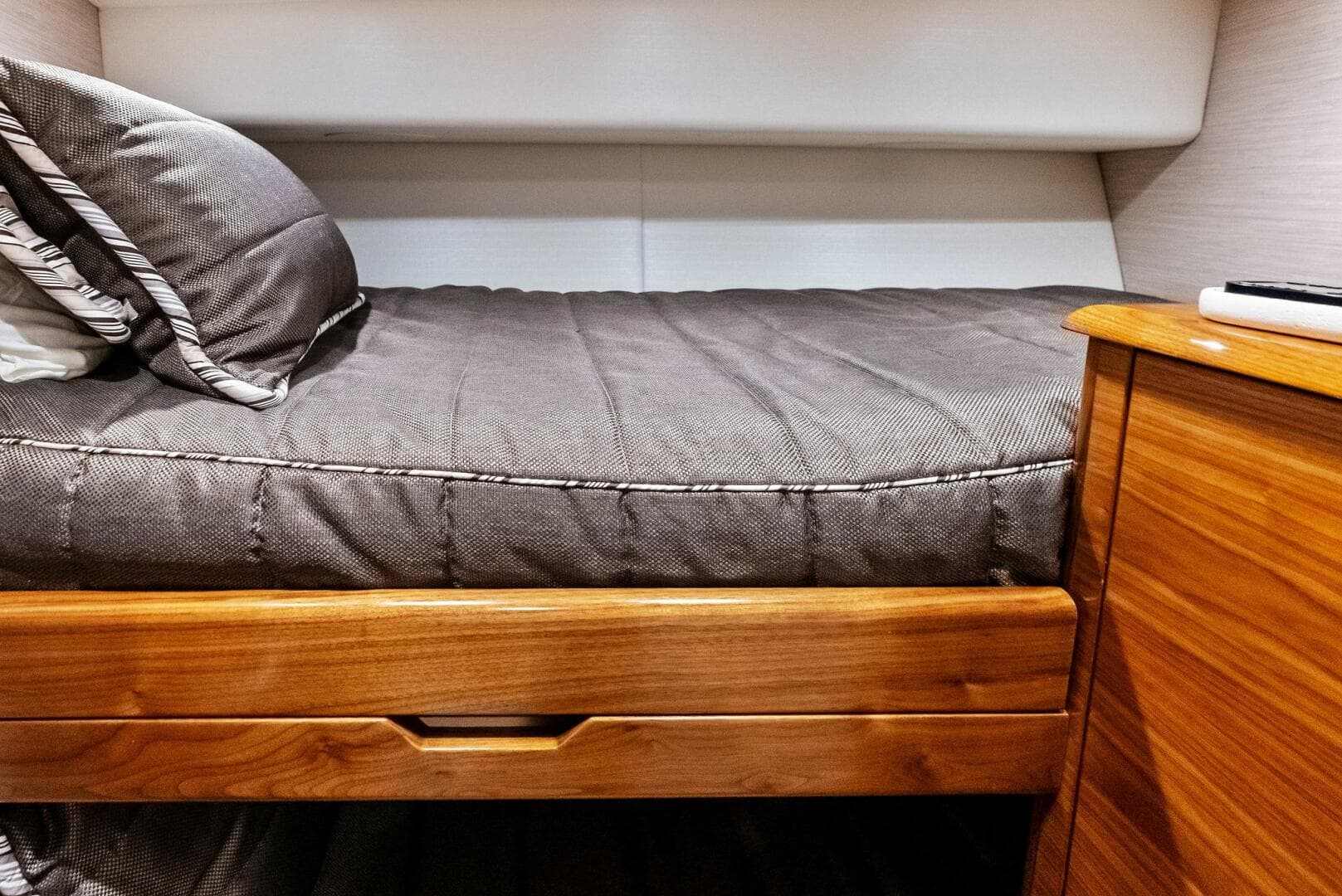 2023 Viking 64 Convertible — photo 40