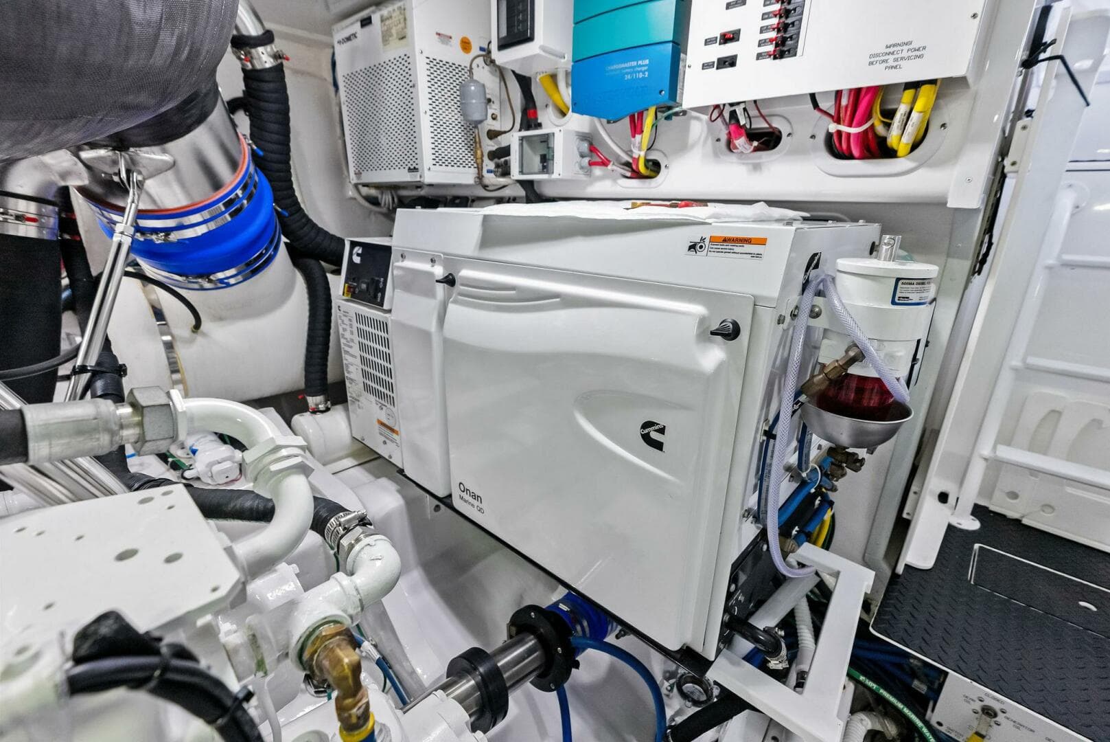 2023 Viking 64 Convertible — photo 83