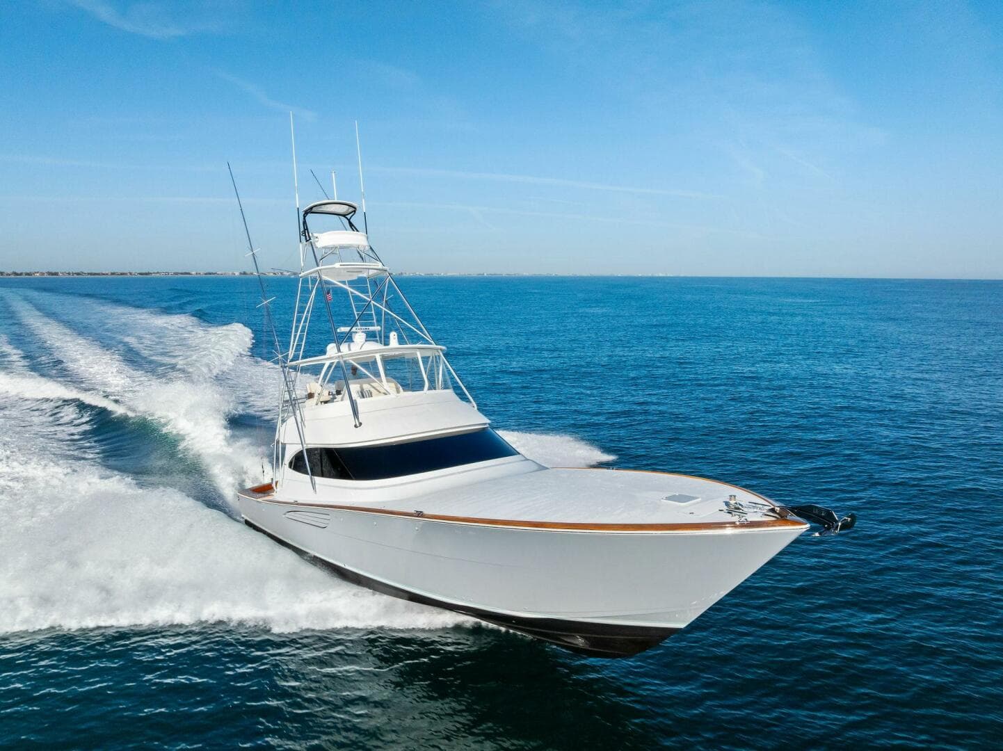 2023 Viking 64 Convertible — photo 1