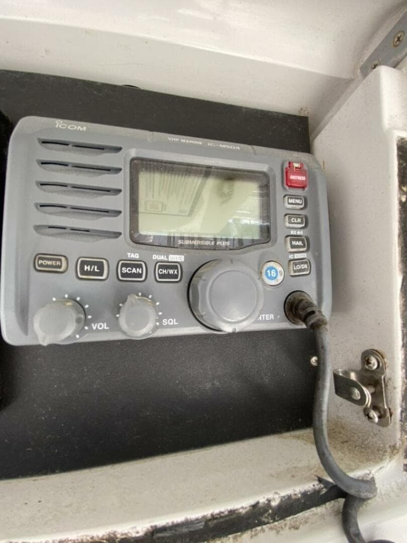 1997 Intrepid 339 WA — photo 37