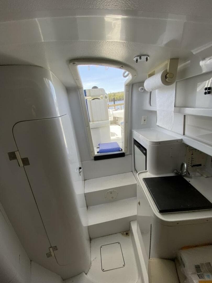 1997 Intrepid 339 WA — photo 25