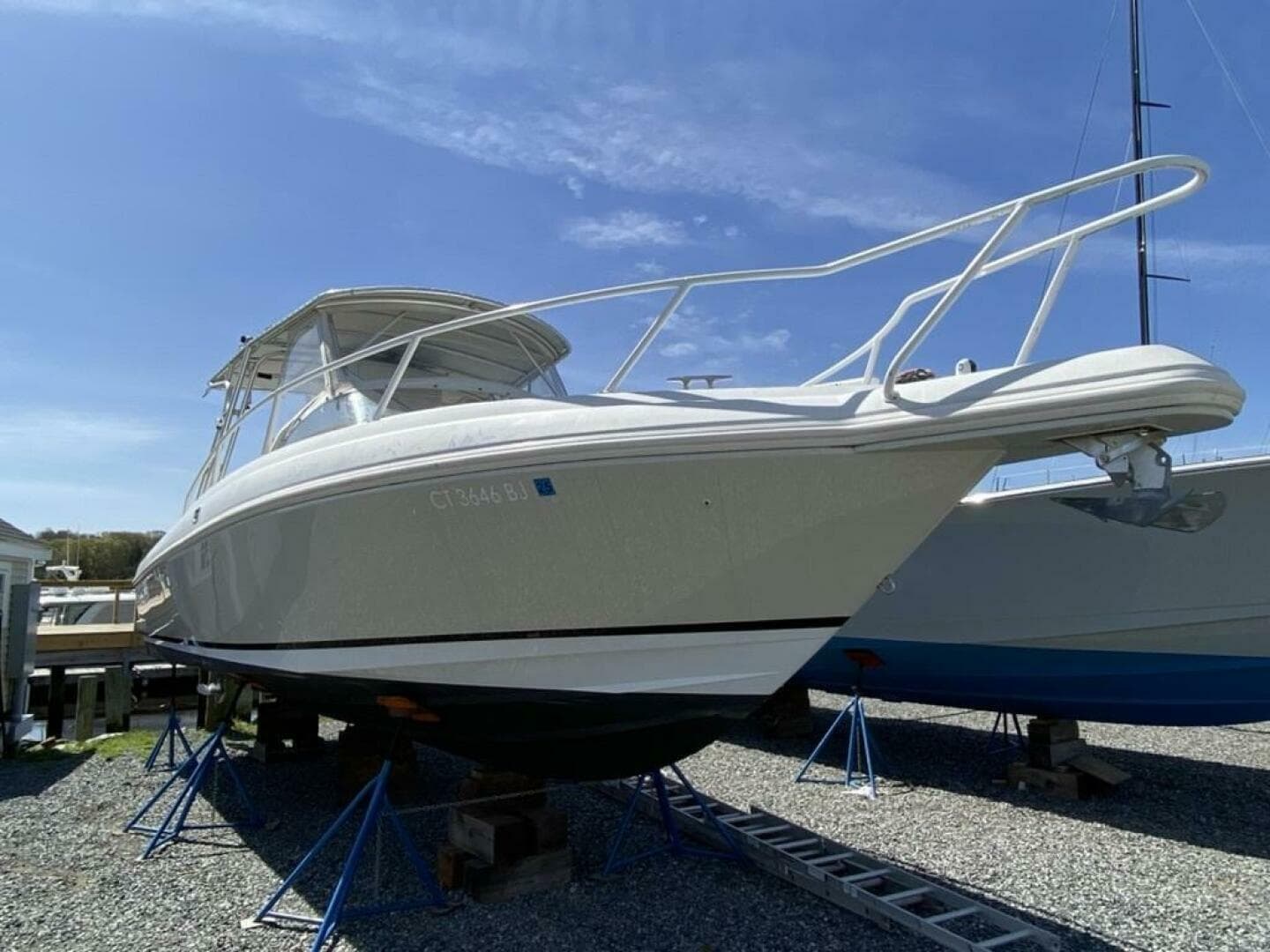 1997 Intrepid 339 WA — photo 5