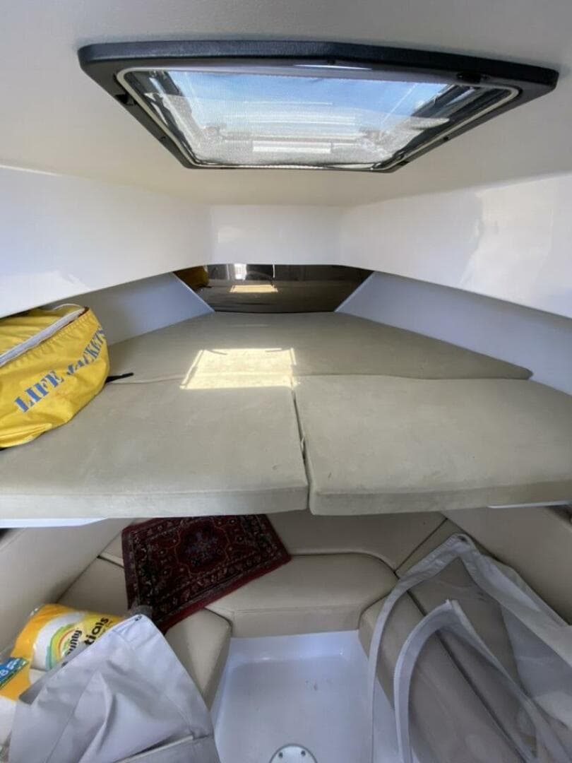 1997 Intrepid 339 WA — photo 22