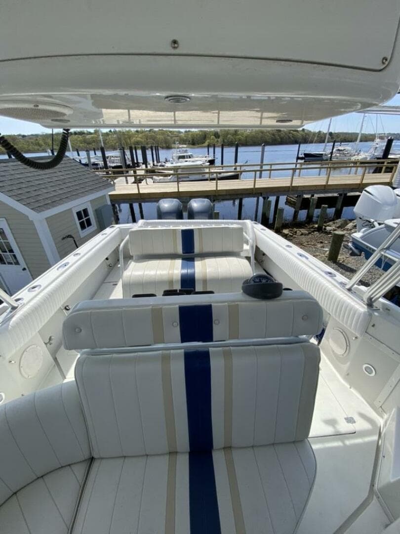 1997 Intrepid 339 WA — photo 15