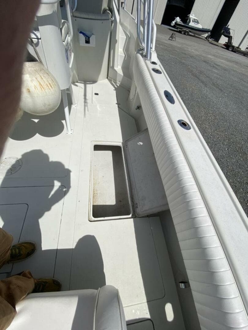 1997 Intrepid 339 WA — photo 20