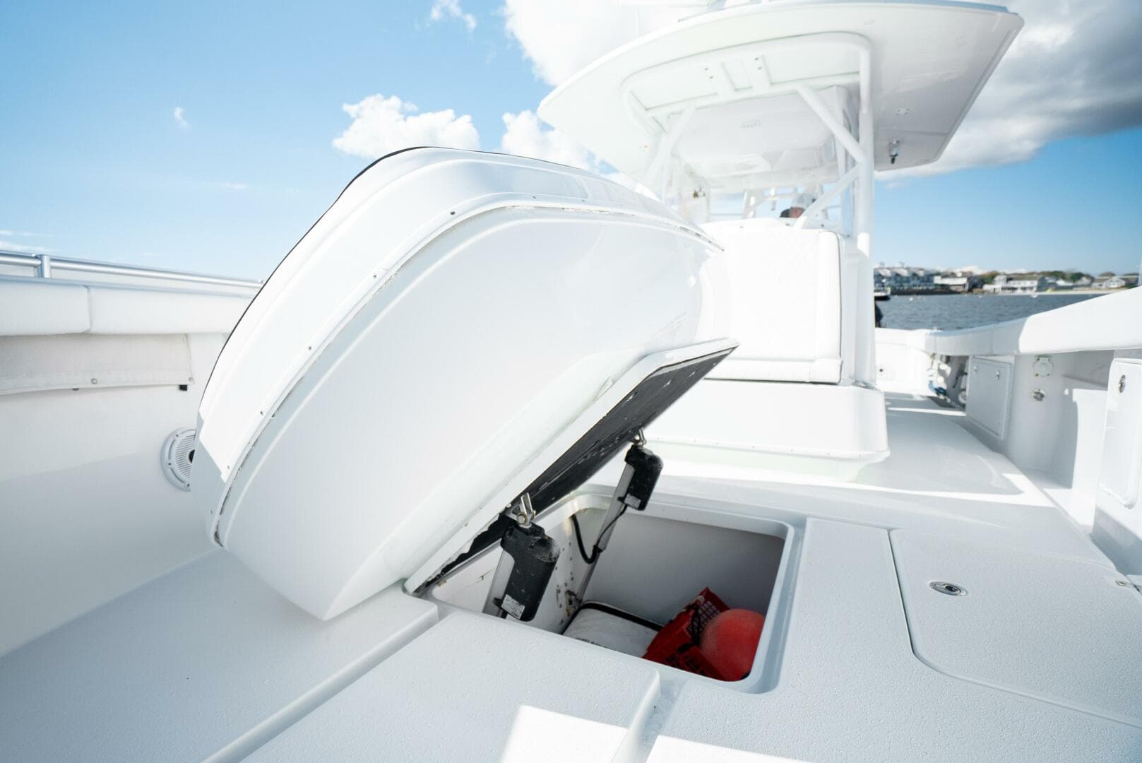 2014 Yellowfin 39 — photo 13