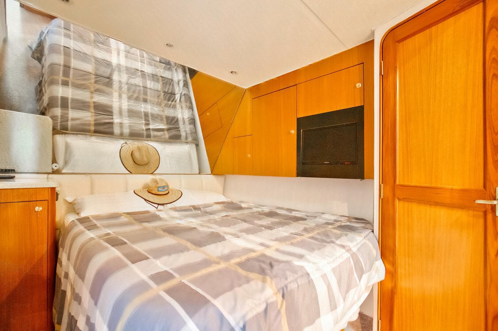 1999 Ocean Yachts 48 Super Sport — photo 10