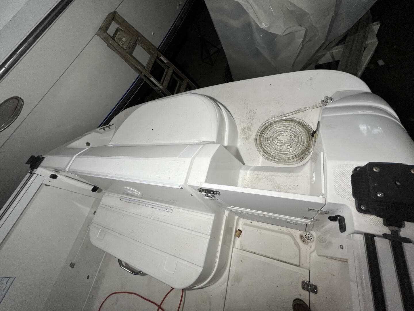 2001 Wellcraft 270 Coastal — photo 47