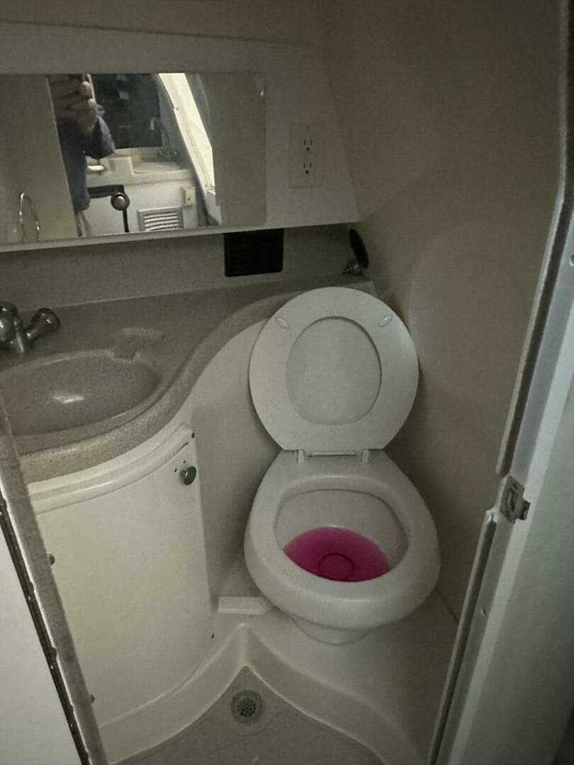 2001 Wellcraft 270 Coastal — photo 59