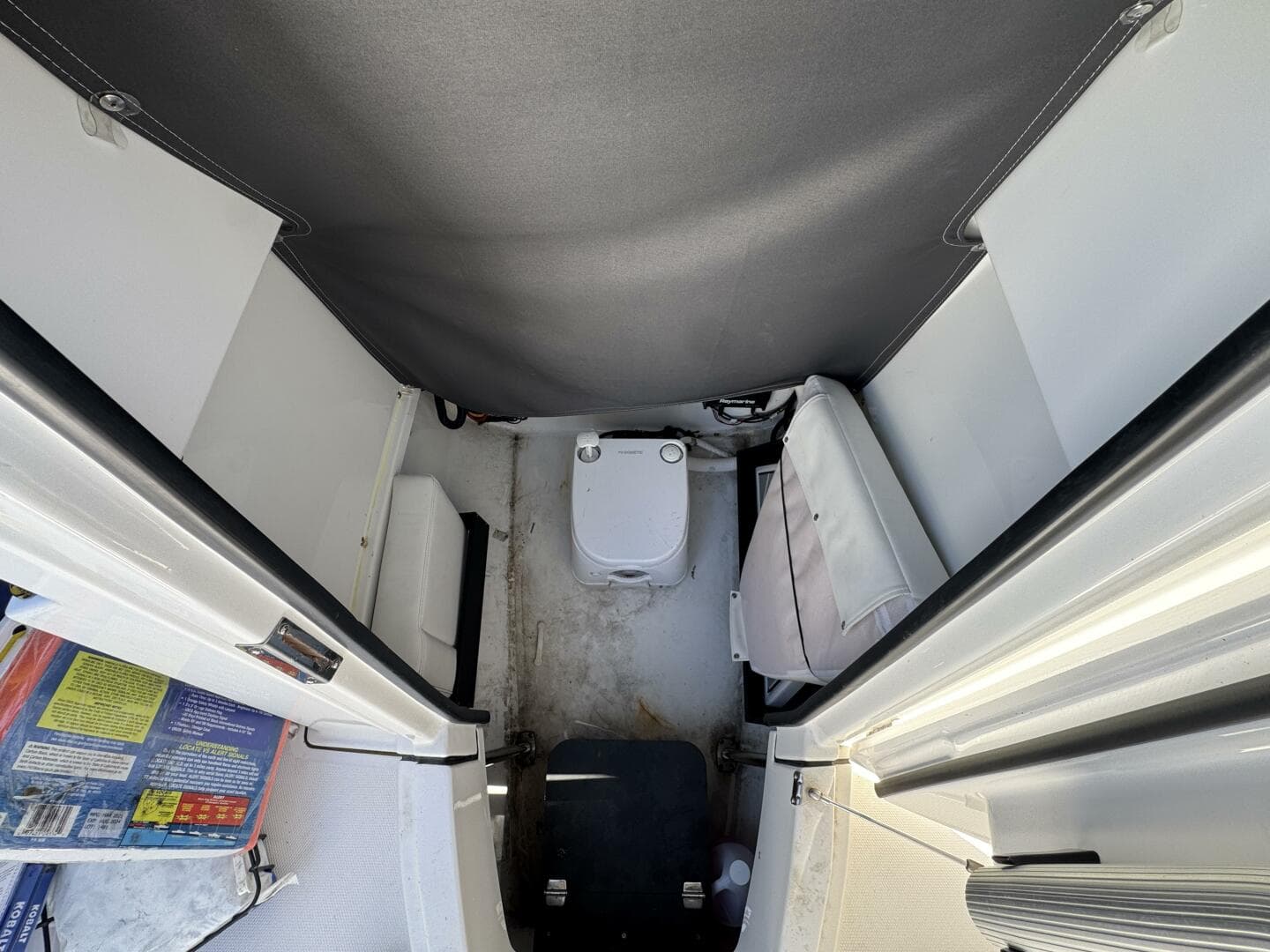 2020 Blackfin 212 CC — photo 31