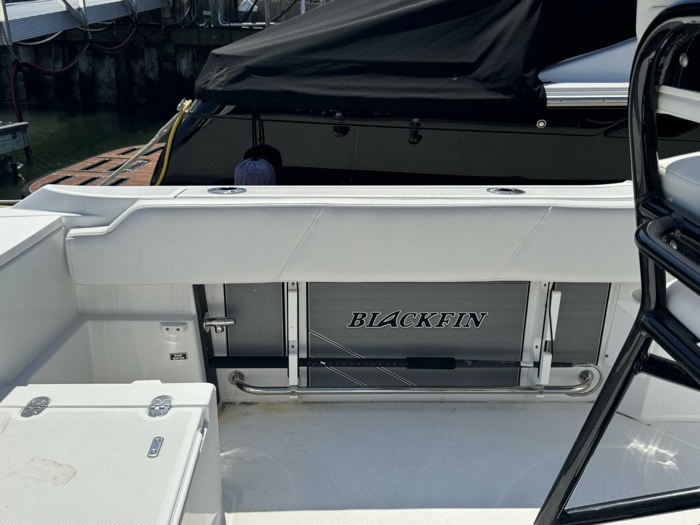 2020 Blackfin 212 CC — photo 16