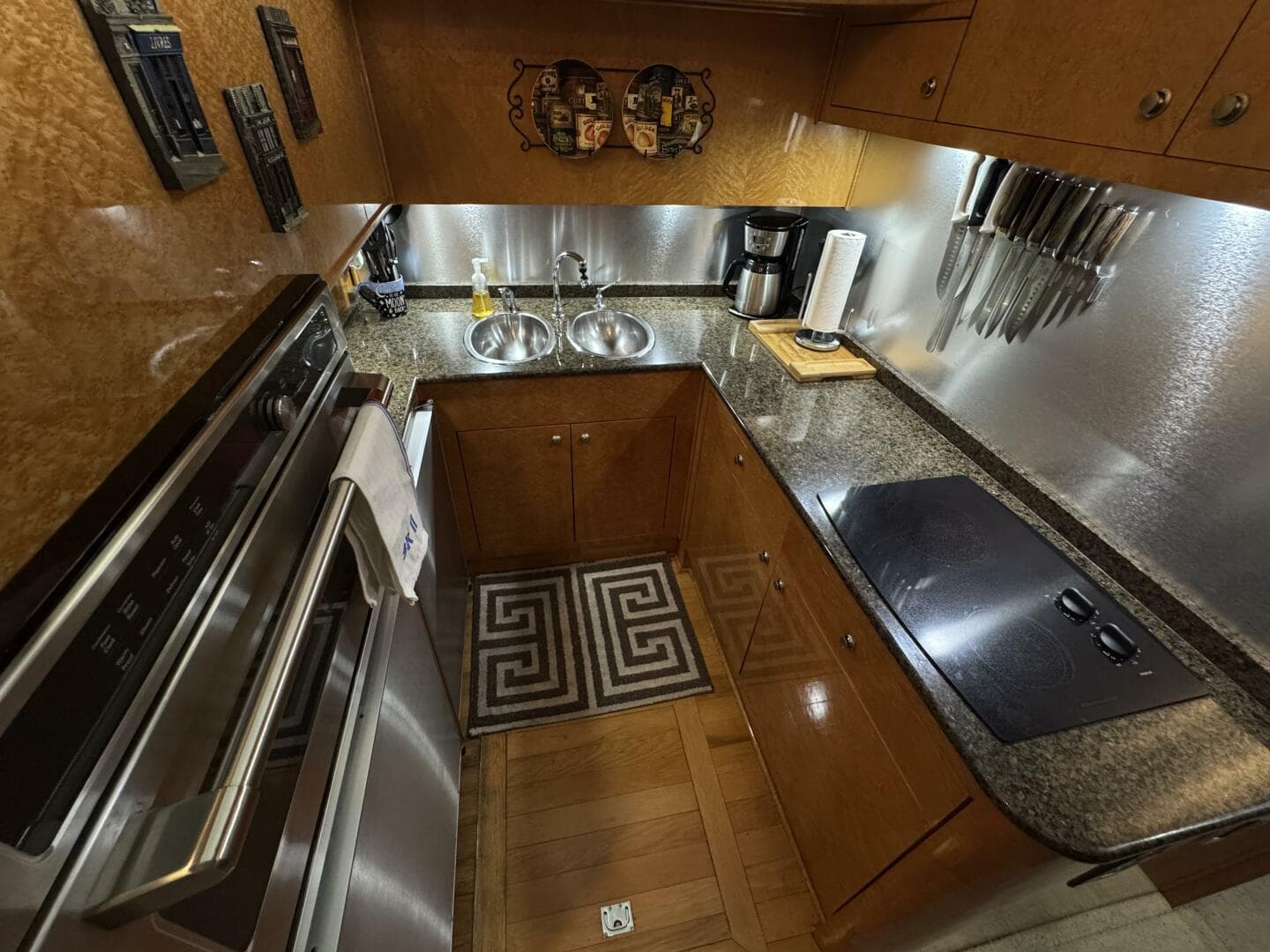 1993 Johnson 56 High Tech — photo 63